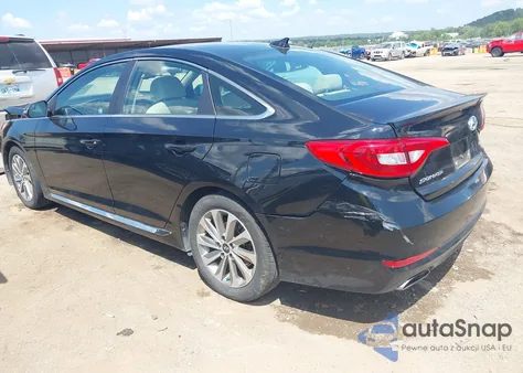 2015 Hyundai Sonata Sport z USA, uszkodzony, nr VIN 5NPE34AF2FH032855